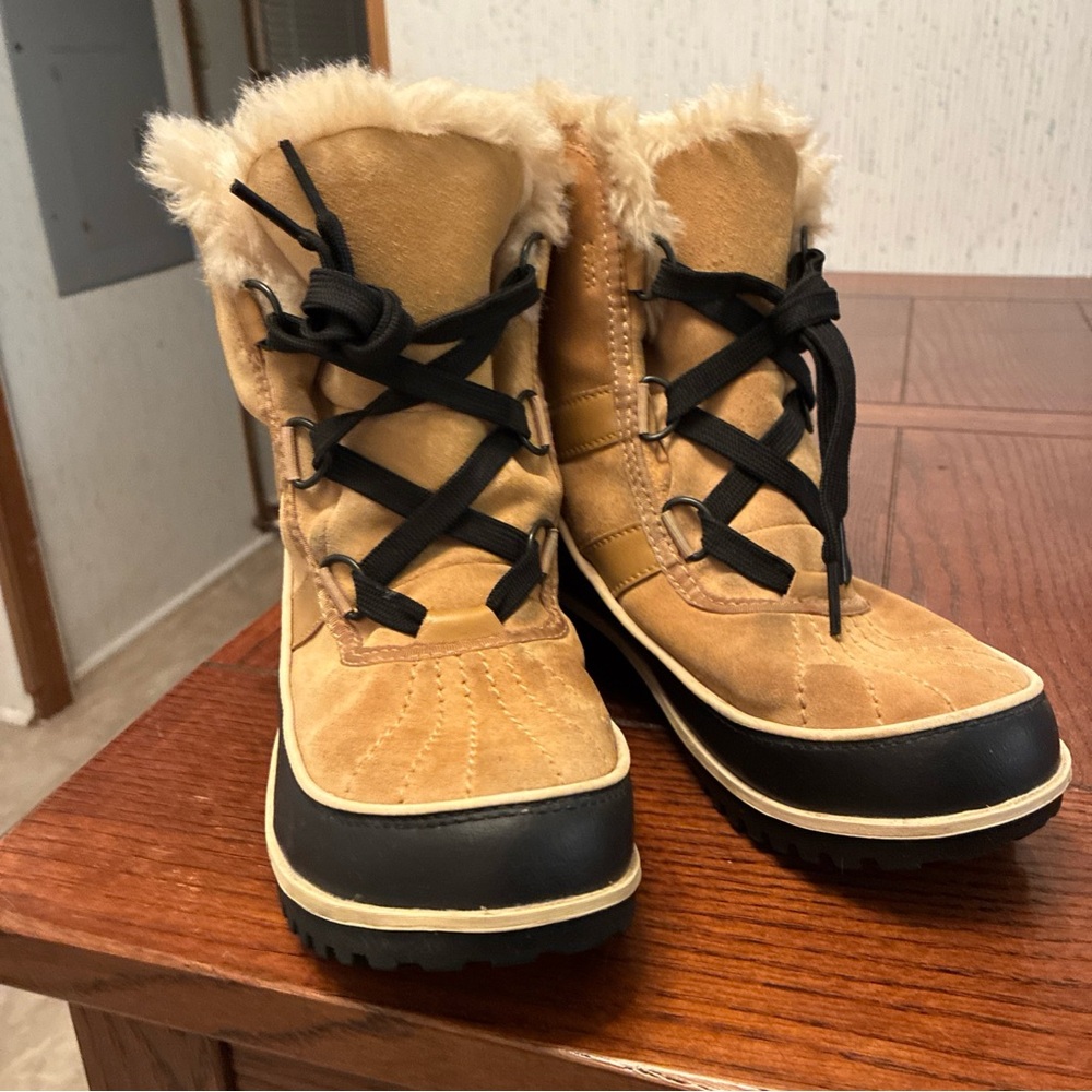 Sorel Suede Tivoli ll Snow Boots Women's 7 Winter Curry Beige NL2089-373 - Picture 3 of 12